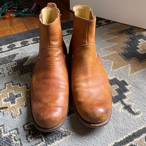 Men’s UGG Chelsea Boots Size 13